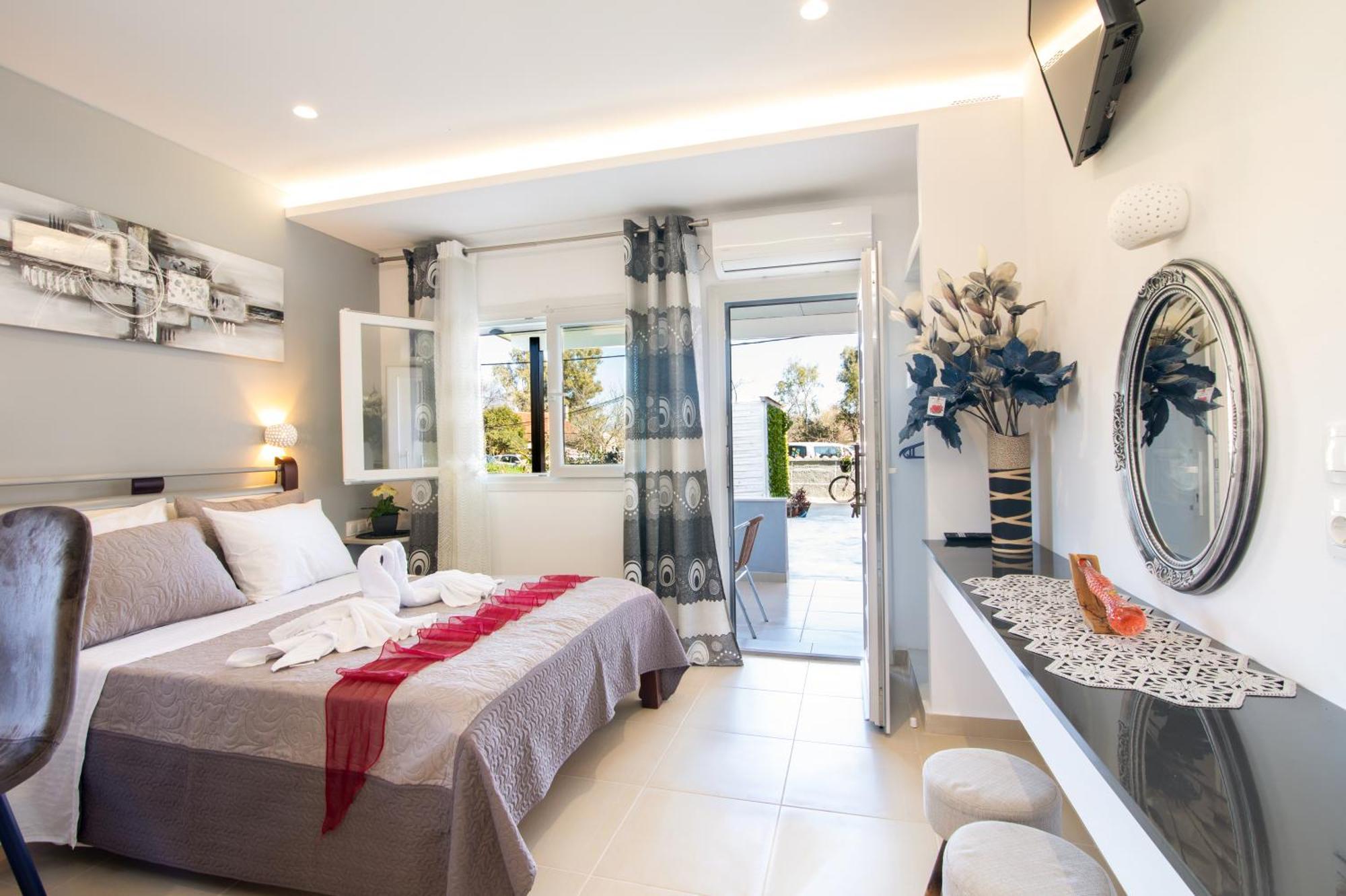 Veneti Apartments ซีดารี ภายนอก รูปภาพ